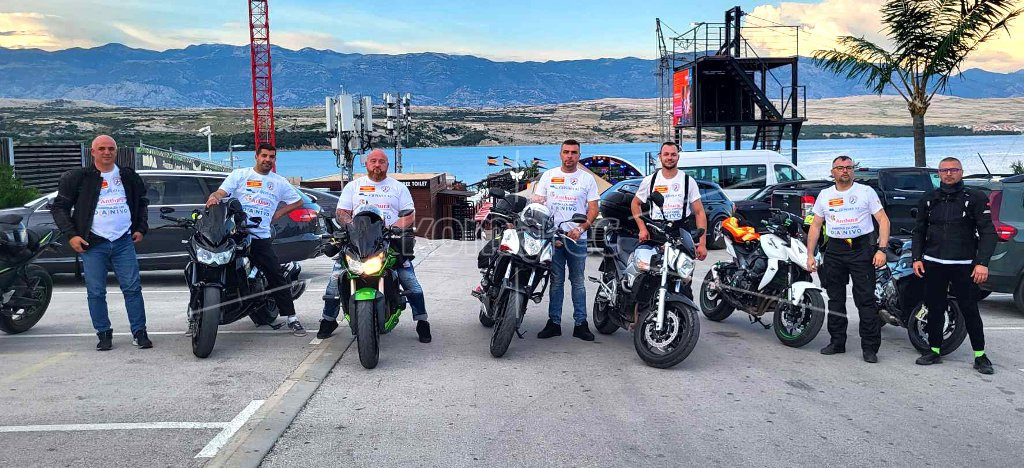 МОТО  КЛУБ  „STRONG  RIDER“  ЈА  ЗАВРШИ  ТУРНЕЈАТА  НИЗ  ПРОСТОРИТЕ  НА  НЕКОГАШНА  ЈУГОСЛАВИЈА