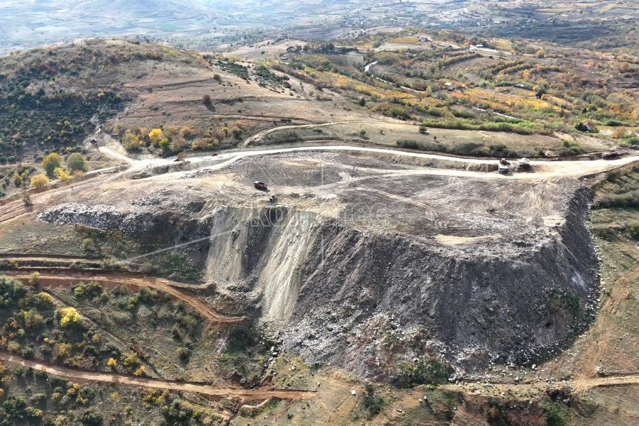 АПЕЛ  ЗА  ЦЕЛОСНО  ОТСТРАНУВАЊЕ  НА  БЛОКАДАТА  КОН  ГРАДСКАТА  ДЕПОНИЈА  ВО  КОЧАНИ