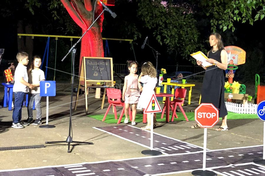 ВО  ЈОУДГ  „ПАВЛИНА  ВЕЛЈАНОВА“  ОДРЖАНА  ТЕАТАРСКА  ПРЕТСТАВА  КАКО  ДЕЛ  ОД  ПРОЕКТОТ  „ДЕЦАТА  И  ЗАКОНИТЕ“