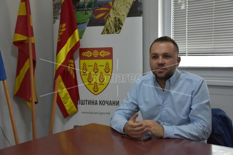 ЧЕСТИТКА  ПО  ПОВОД  КУРБАН  БАЈРАМ  ОД  В.Д.  ГРАДОНАЧАЛНИКОТ  ВЕНКО  КРСТЕВСКИ
