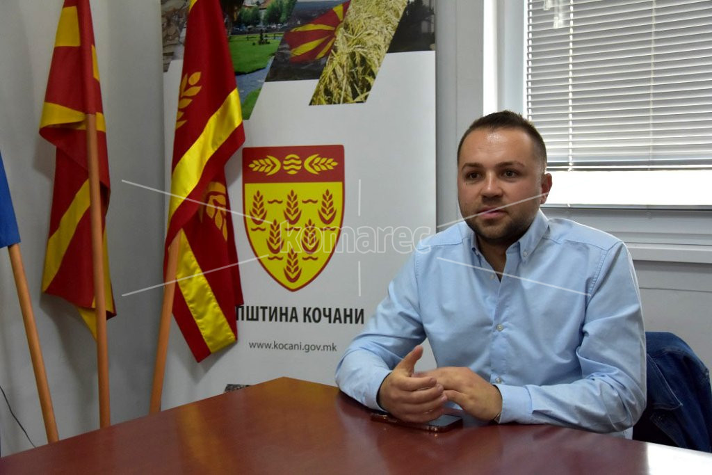 ОБРАЌАЊЕ  НА  В.Д.  ГРАДОНАЧАЛНИКОТ  НА  ОПШТИНА  КОЧАНИ  ВЕНКО  КРСТЕВСКИ  ВО  ВРСКА  СО  ПРОГРАМАТА  ЗА   ОДБЕЛЕЖУВАЊЕ  НА  ПРАЗНИКОТ  ПЕТРОВДЕН