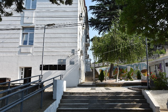 ИЗМИНАТИТЕ  ШЕСТ  МЕСЕЦИ  –  НУЛА  ДЕНАРИ  ЗА  РЕПРЕЗЕНТАЦИИ  ВО  ОПШТИНА  КОЧАНИ