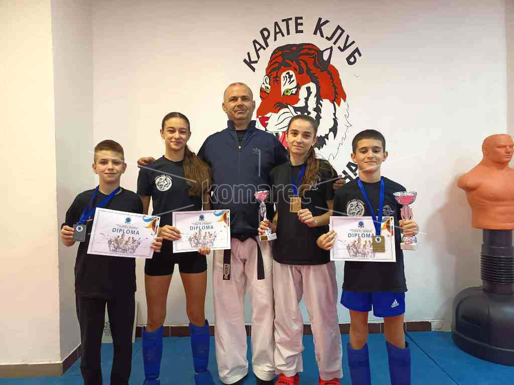 ТРИ  МЕДАЛИ  ЗА  КАРАТИСТИТЕ  НА  „КОЧАНИ“  НА  ТУРНИРОТ  ВО  БАР  (ЦРНА  ГОРА)