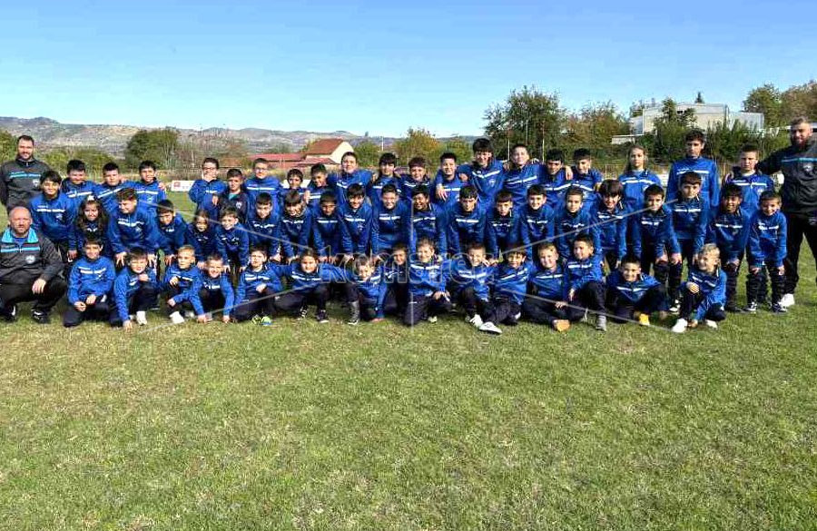 ФК  „НАПРЕДОК  2025“  ГО   ВРАЌА  ФУДБАЛОТ  ВО  ПЕХЧЕВО