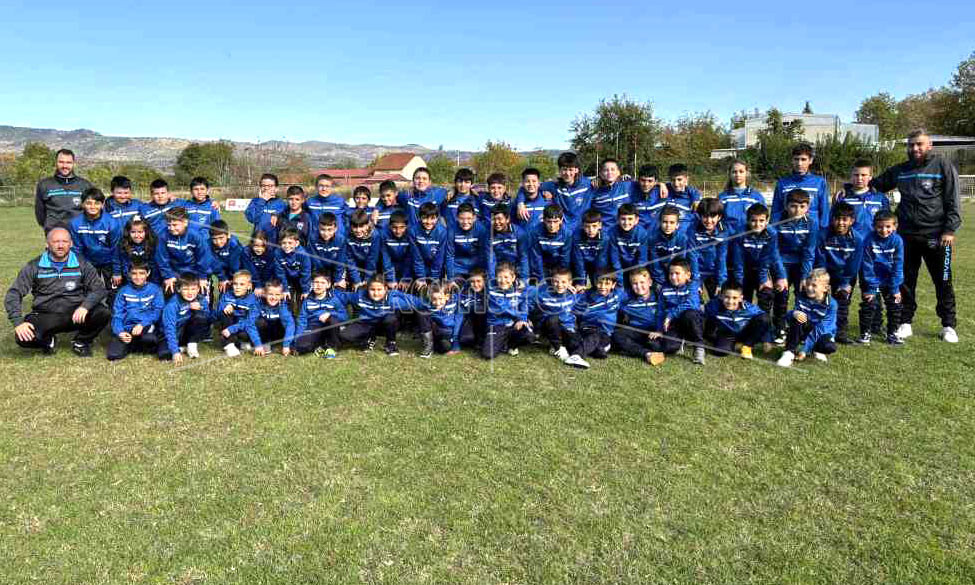 ФК  „НАПРЕДОК  2025“  ГО   ВРАЌА  ФУДБАЛОТ  ВО  ПЕХЧЕВО