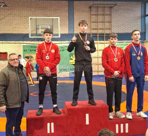 СРЕБРЕН  И  БРОНЗЕН  МЕДАЛ  ЗА  БОРАЧИТЕ  НА  „СПАРТАК“  НА  ТУРНИРОТ  „ТРОФЕЈ  ШАМПИОНИ  –  БОРЕЧКИ  ЛЕГЕНДИ“