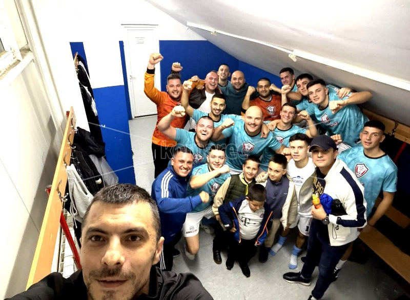 ТРЕТА  ПОБЕДА  ЗА  КМФ  „ФУДБАЛ  СТАРС  –  АУТО  ВЕЛТ“