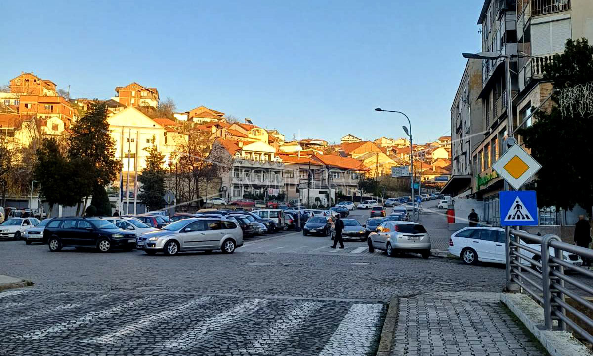 СТАПУВА  НА  СИЛА  НОВИОТ  РЕЖИМ  НА  СООБРАЌАЈ  ВО  ЦЕНТРАЛНОТО  ГРАДСКО  ПОДРАЧЈЕ  НА  КОЧАНИ