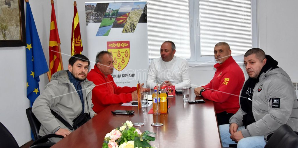 ГРОЗДАНОВ  НАЈАВИ  ПОДДРШКА  ЗА  ДОБРОВОЛНАТА  ПЛАНИНСКА  СПАСУВАЧКА  СЛУЖБА  „ОСОГОВО“  ВО  2026  ГОДИНА