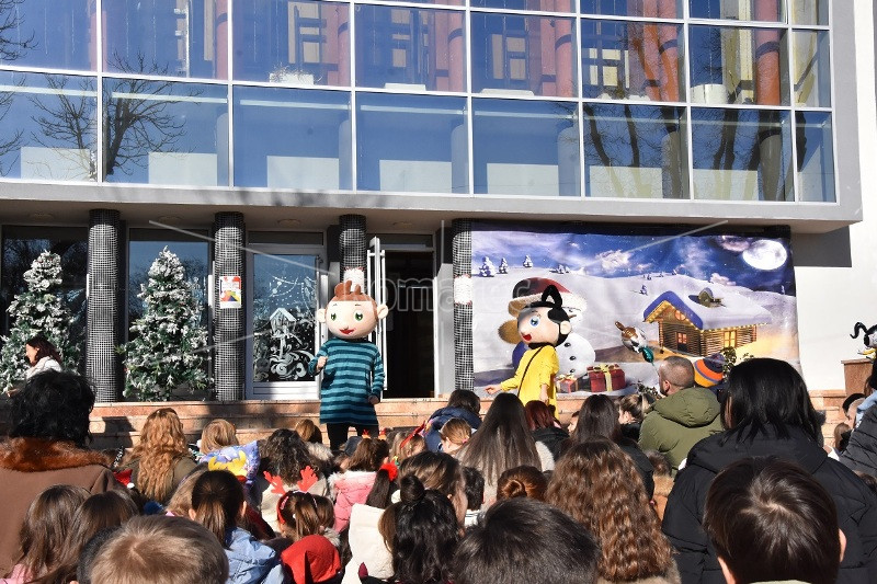 БИБИ  И  БОБИ  ГОСТУВАА  ВО  КОЧАНИ