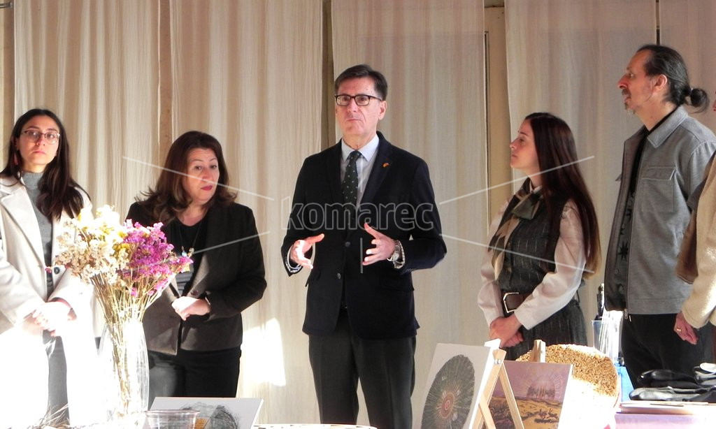 ОТВОРЕНА  РАБОТИЛНИЦА  ЧИЈ  ПОКРОВИТЕЛ  Е  АМБАСАДАТА  НА  КРАЛСТВОТО  ШПАНИЈА  ВО  РЕПУБЛИКА  МАКЕДОНИЈА