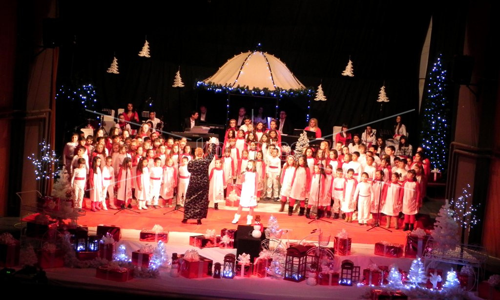 КОЧАНИ  ГОДИНАВА  БЕЗ  „НОВОГОДИШЕН  КОНЦЕРТ“