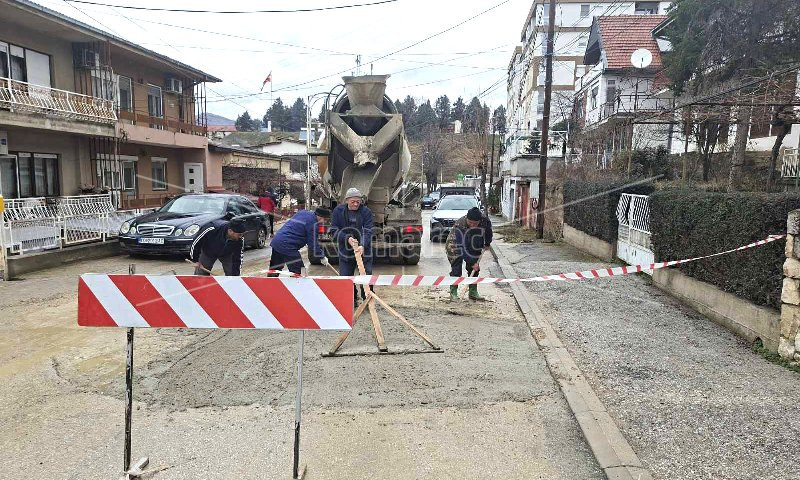 ГРАДЕЖНИ  ИНТЕРВЕНЦИИ  НА  ОШТЕТЕНИ  СООБРАЌАЈНИЦИ