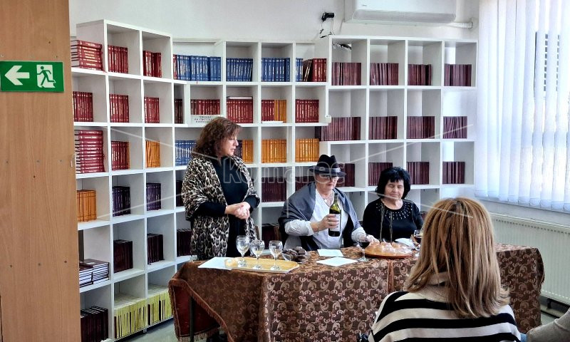 ЛИТЕРАТУРНО  ЧИТАЊЕ  ВО  ЧЕСТ  НА  „СВ.  ТРИФУН“