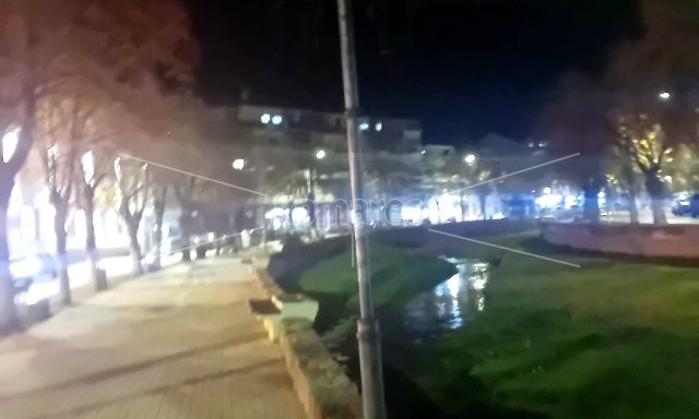 ЦЕНТАРОТ  НА  КОЧАНИ  И  ПОНАТАКА  ТОНЕ  ВО  МРАК