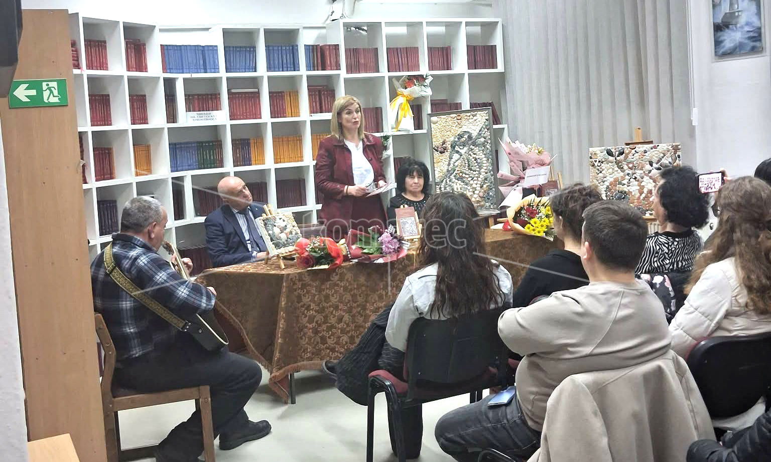 ПРОМОЦИЈА  НА  ЗБИРКАТА  ПОЕЗИЈА  „ЕРОС,  ТАНАТОС  И  ЦРТА  ПОМЕЃУ“