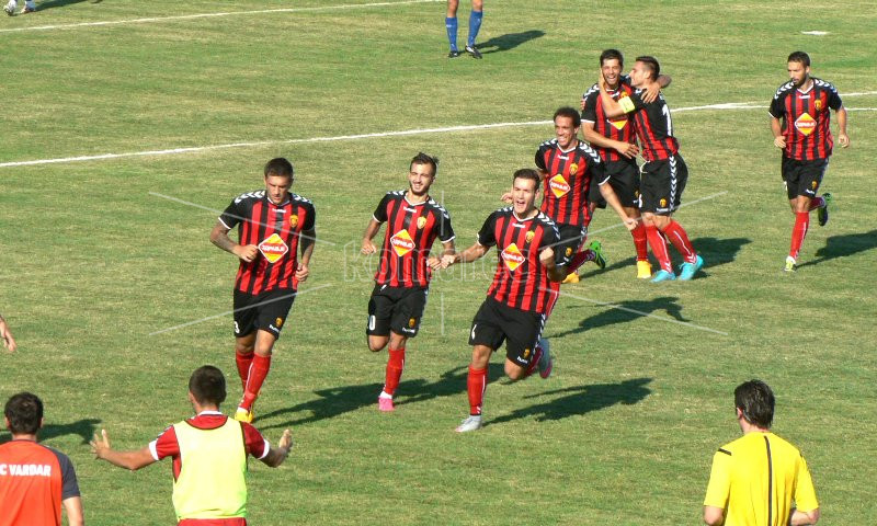 ВО  САБОТА  ХУМАНИТАРЕН  ФУДБАЛСКИ  НАТПРЕВАР  „ОСОГОВО“ – „ВАРДАР“ (СКОПЈЕ)