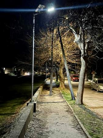 ОСВЕТЛЕН  КЕЈОТ  НА  УЛИЦАТА  „ЛАЗАР  АНДОНОВ“