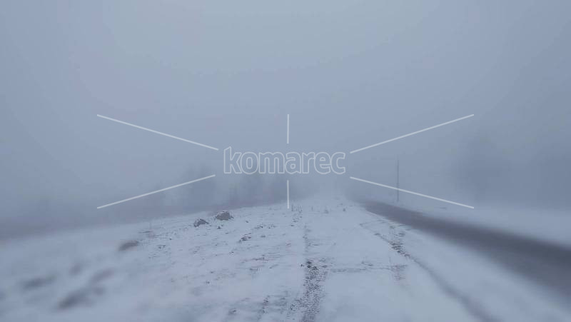 НА  „ПОНИКВА“  АПРИЛСКИ  СНЕГ