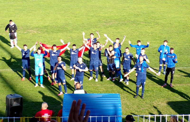 ФИЛИП  ЈОВАНОВ  ВО  СУДИСКОТО  НАДОПЛНУВАЊЕ  ИМ  ГИ  ЗАТВОРИ  УСТИТЕ  НА  СЕЗНАЈКОВЦИТЕ