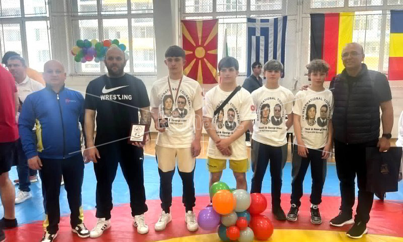 ЕДЕН  МЕДАЛ  ЗА   ЕКСПЕДИЦИЈАТА  НА  „СПАРТАК“  ВО  ЌУСТЕНДИЛ  (Р. БУГАРИЈА)