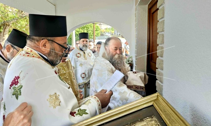 ВО  НАСЕЛБАТА  „ТРАЈАНОВО  ТРЛО“  ВО  КОЧАНИ  ОСВЕТЕН  МАНАСТИРОТ  „СВ.  ДИМИТРИЈ  СОЛУНСКИ“